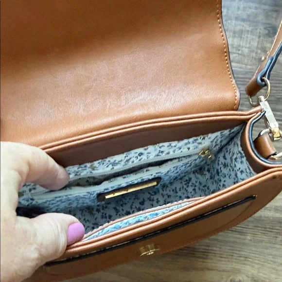 Tan faux Suede Crossbody Bag - Picture 6 of 6